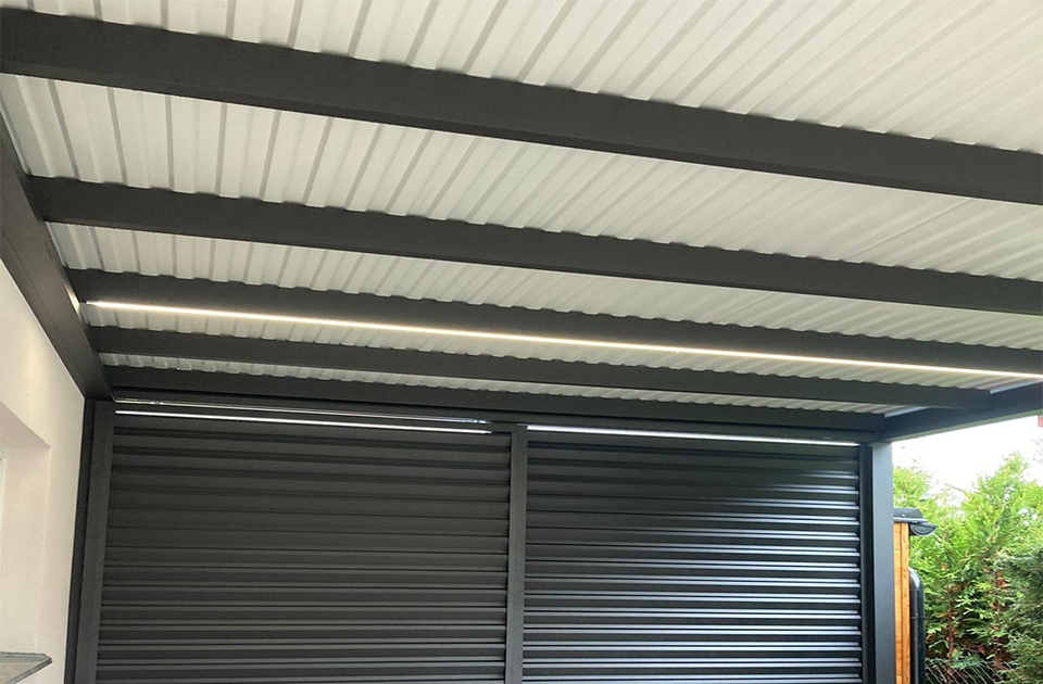 STŘEŠNÍ KRYTINA - Carport STŘEŠNÍ KRYTINA - Carport